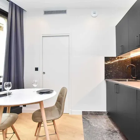 Magnificent - 2p - Near Opera Garnier 아파트